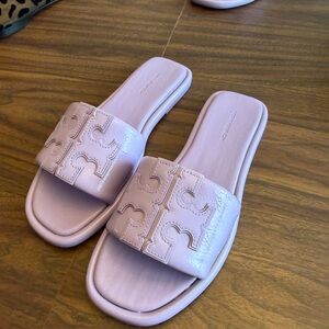 Tory Burch Lavender Leather Logo Slides – Size 5.5